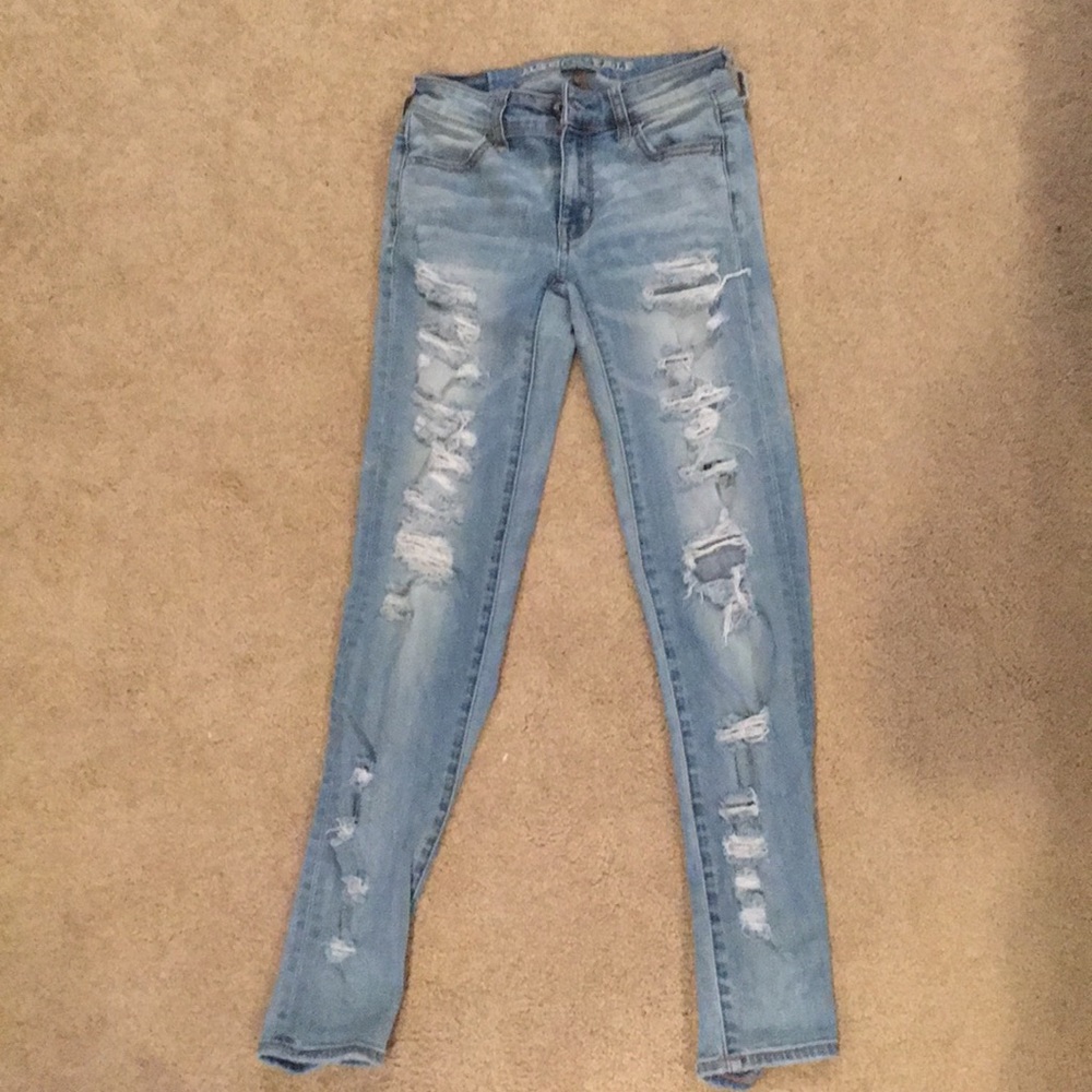 American eagle ripped jeans